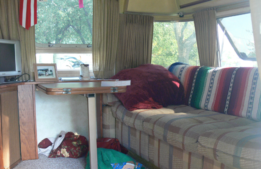Camper Decor Ideas#16 The seating area in a camper.