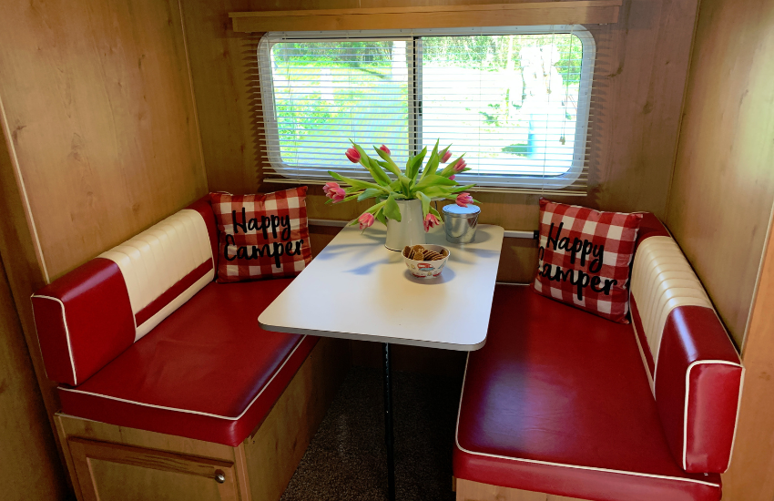 Camper Decor Ideas#8 Red and white camper dinette.